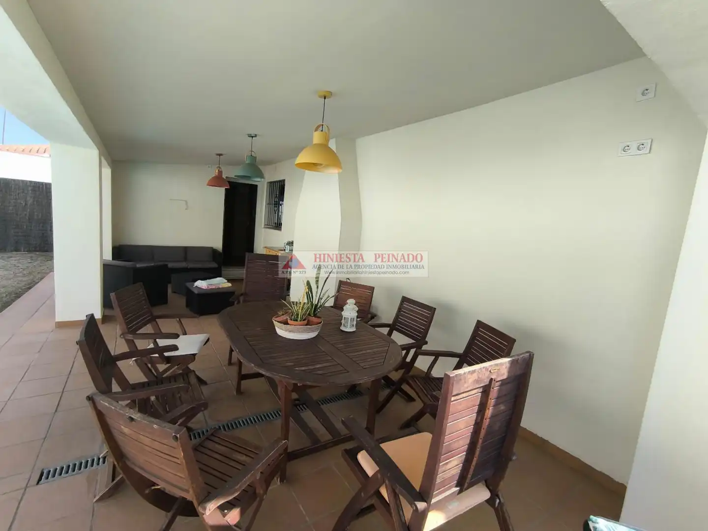 Chalet con piscina en venta en Valdelagrana, imagen 3
