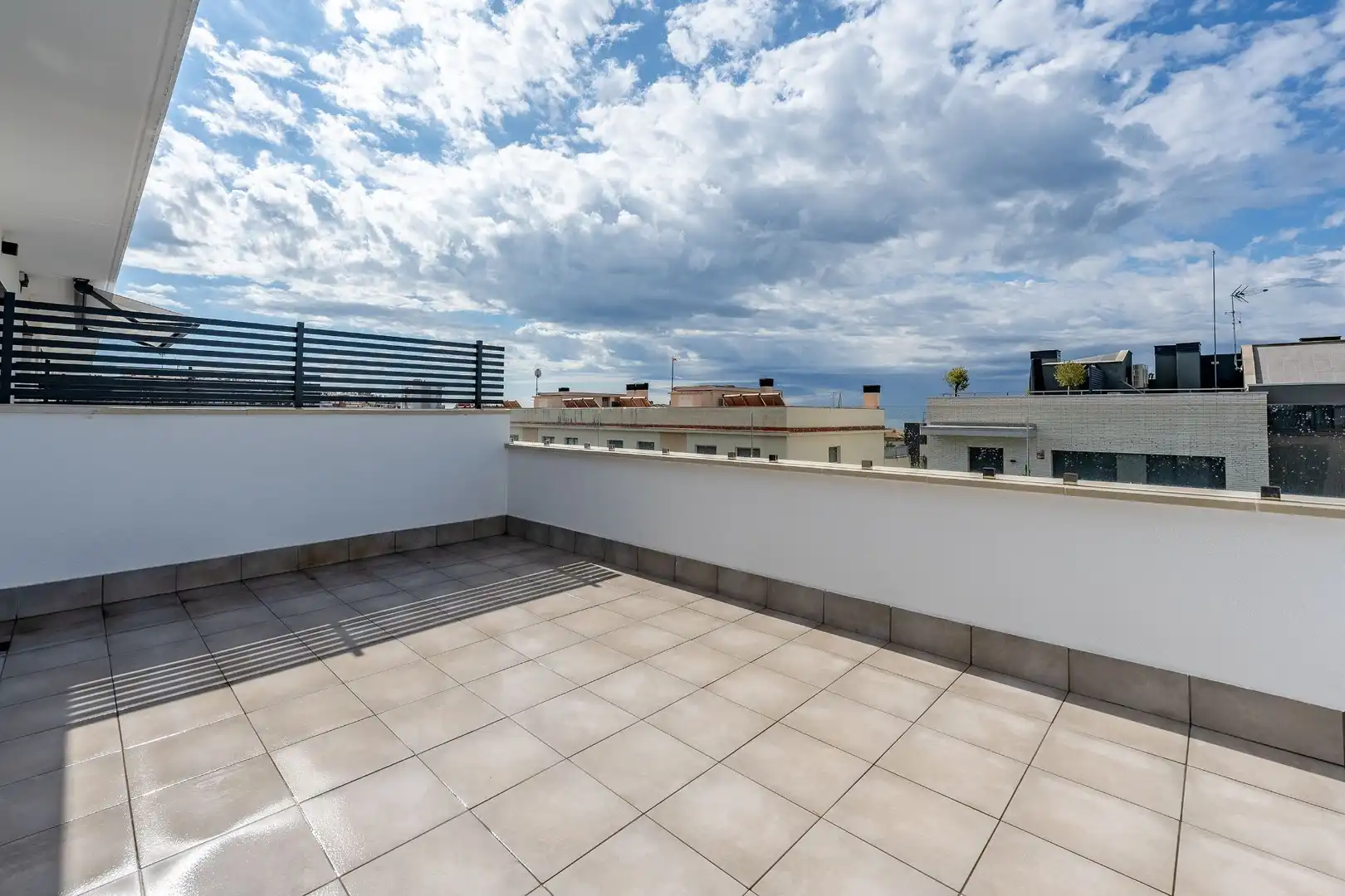 Casa a schiera con piscina in vendita a Salvador Robert Raventos 2, imagen 45
