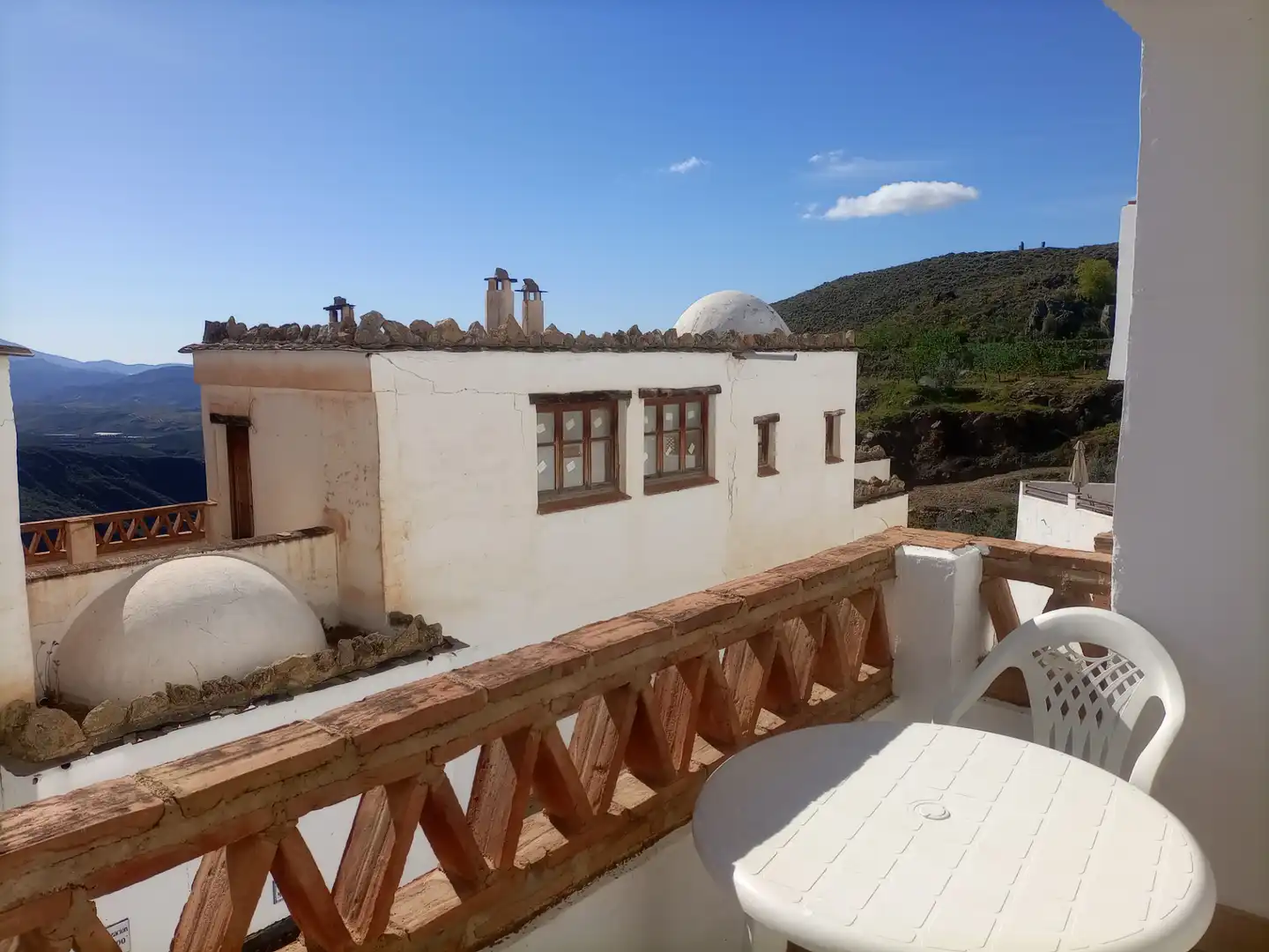 Terraza de Apartamento en venta en Alpujarra de la Sierra con Calefacción, Amueblado y Microondas
