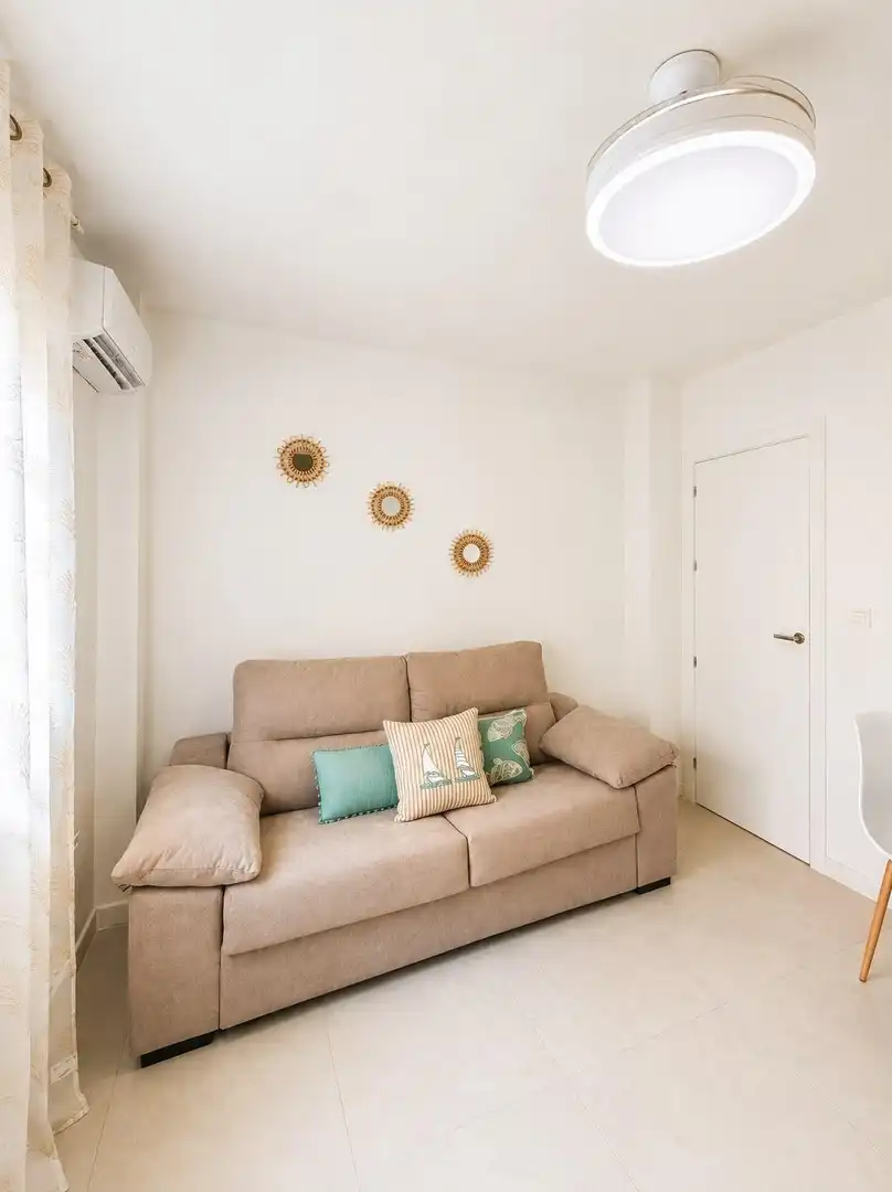 Flat with lift to rent in La Caleta - La Guardia, imagen 5