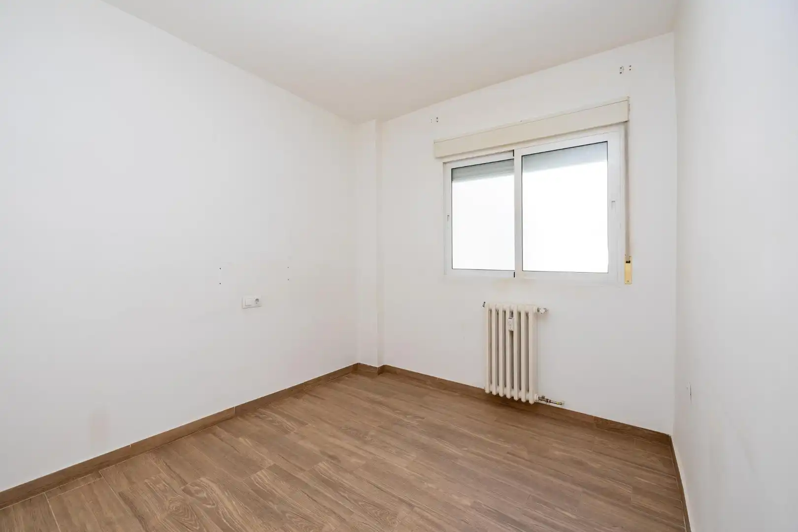 Habitación de Piso en venta en Granada con Aire acondicionado y Calefacción