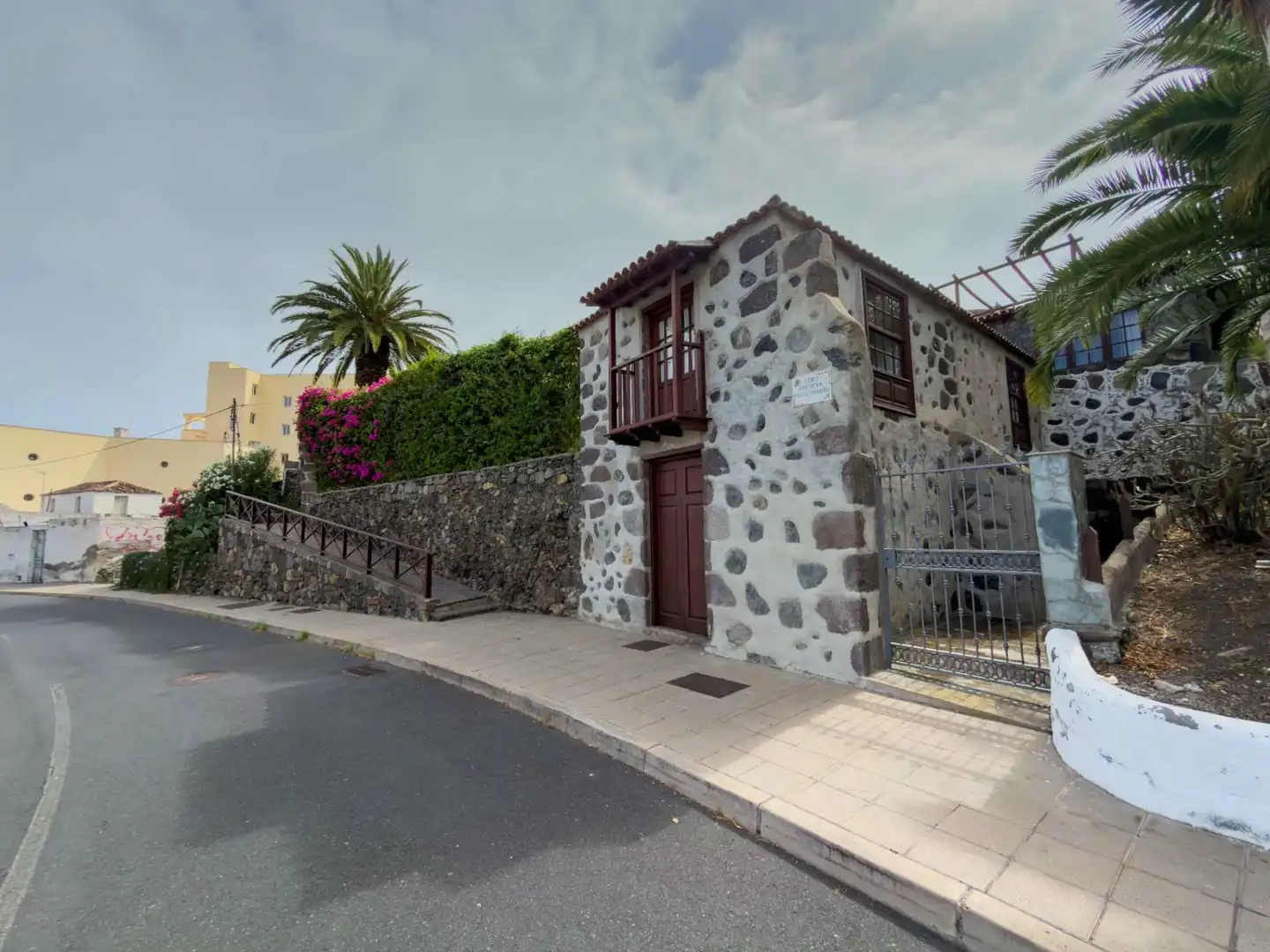 Vista exterior de Casa o xalet en venda en Icod de los Vinos