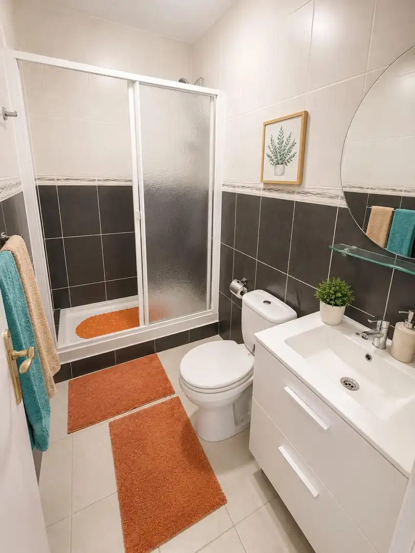 Baño de Apartamento de alquiler en Adeje con Terraza, Amueblado y Piscina comunitaria