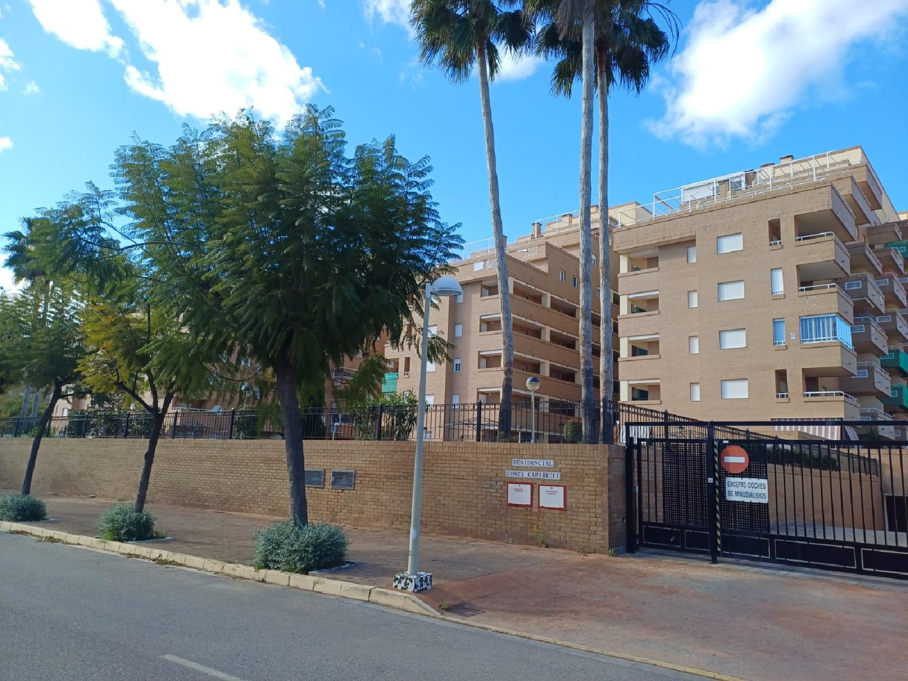 Vista exterior de Pis en venda en Oropesa del Mar / Orpesa amb Terrassa, Traster i Piscina comunitària