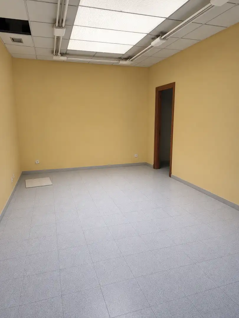 Business premises for sale in Maó ciutat, imagen 5