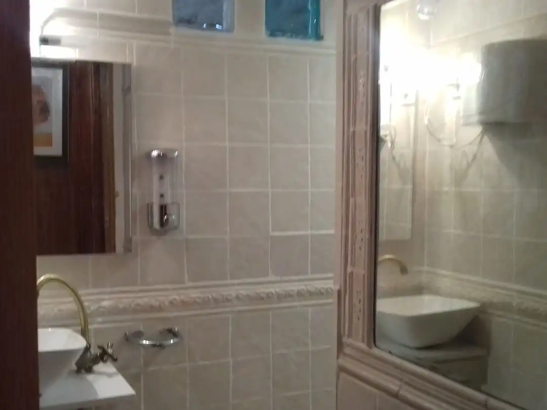 Baño de Local de alquiler en Playa de Gandia