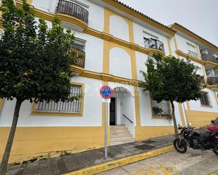 Vista exterior de Pis en venda en Arcos de la Frontera amb Piscina