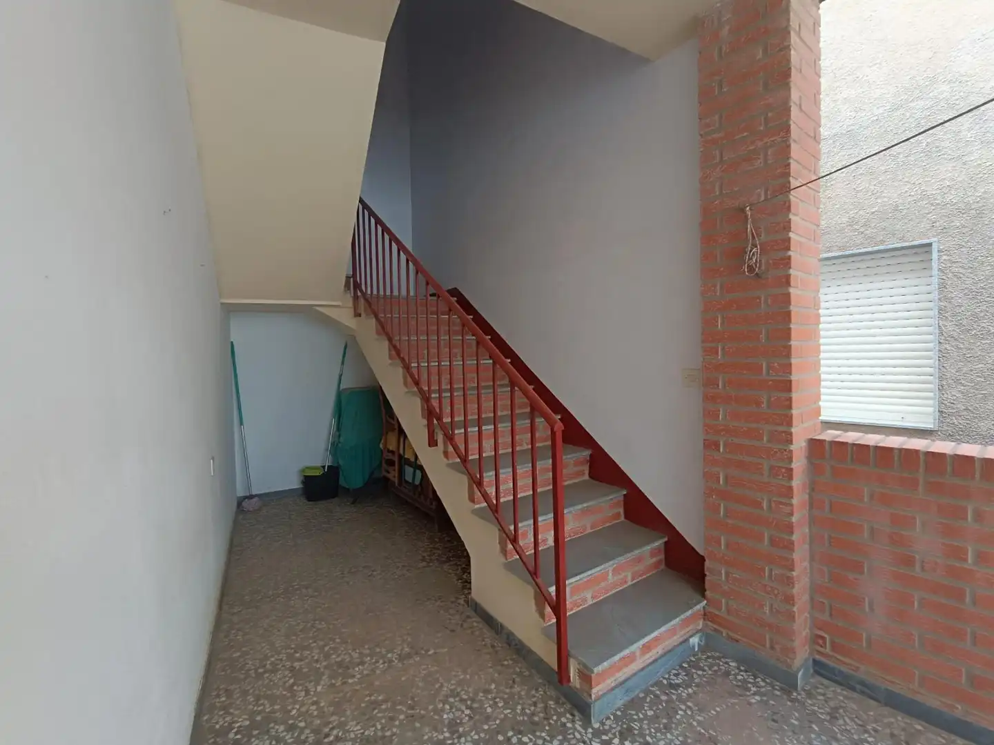 Dúplex en venta en Adra con Terraza, Trastero y Amueblado