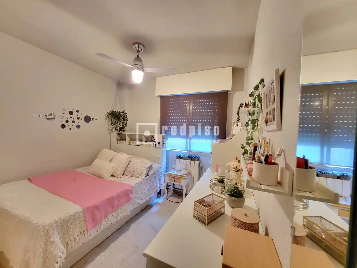 Habitación de Piso en venta en Valdemoro con Aire acondicionado, Calefacción y Jardín privado