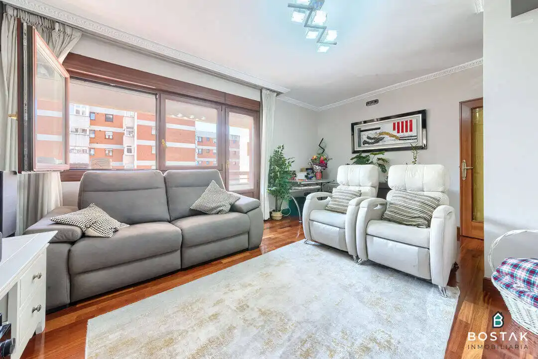 Appartement avec ascenseur à vendre à Begoñalde Etxetaldea