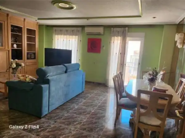 Sala de estar de Piso en venta en Elche / Elx con Aire acondicionado, Trastero y Balcón