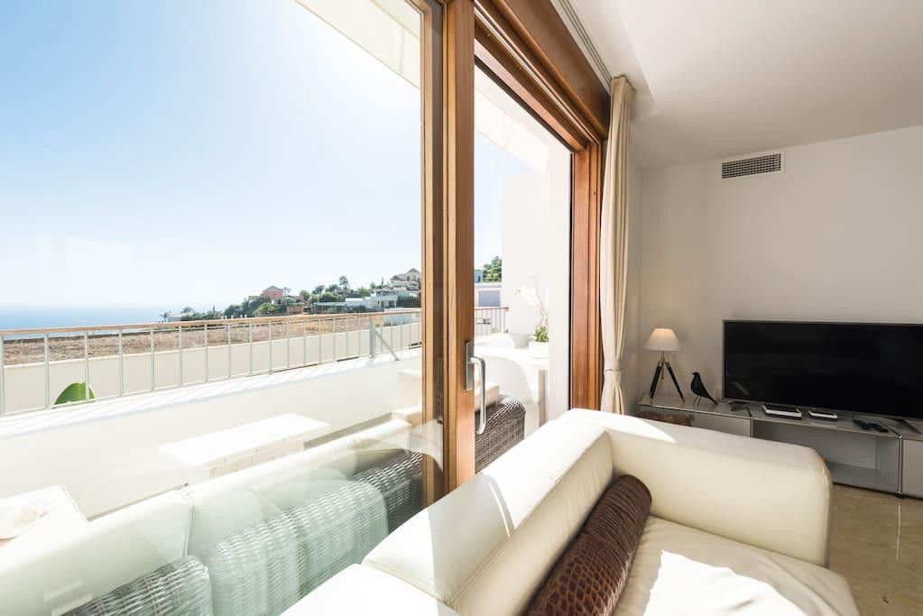 Sala de estar de Dúplex de alquiler en Marbella con Aire acondicionado, Calefacción y Terraza