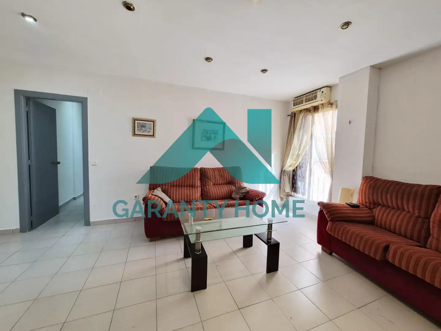 Sala d'estar de Apartament en venda en Cáceres Capital amb Aire condicionat i Moblat