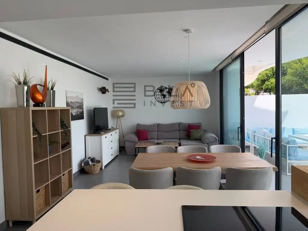 Piso con piscina en venta en 8 de Marzo, imagen 12