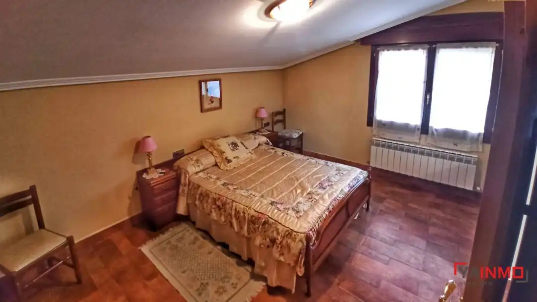 Habitación de Casa o chalet en venta en Samaniego con Calefacción, Terraza y Trastero