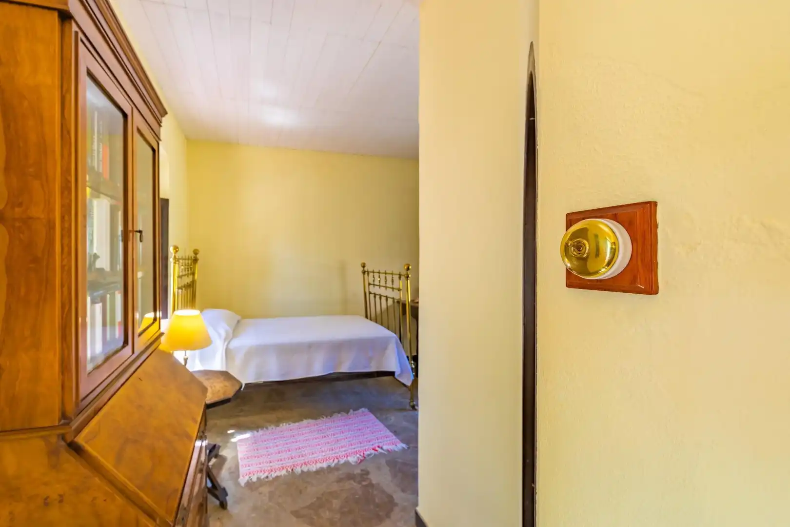 Schlafzimmer von Country house zum Verkauf in Tarifa mit Heizung und Gemeinschaftspool