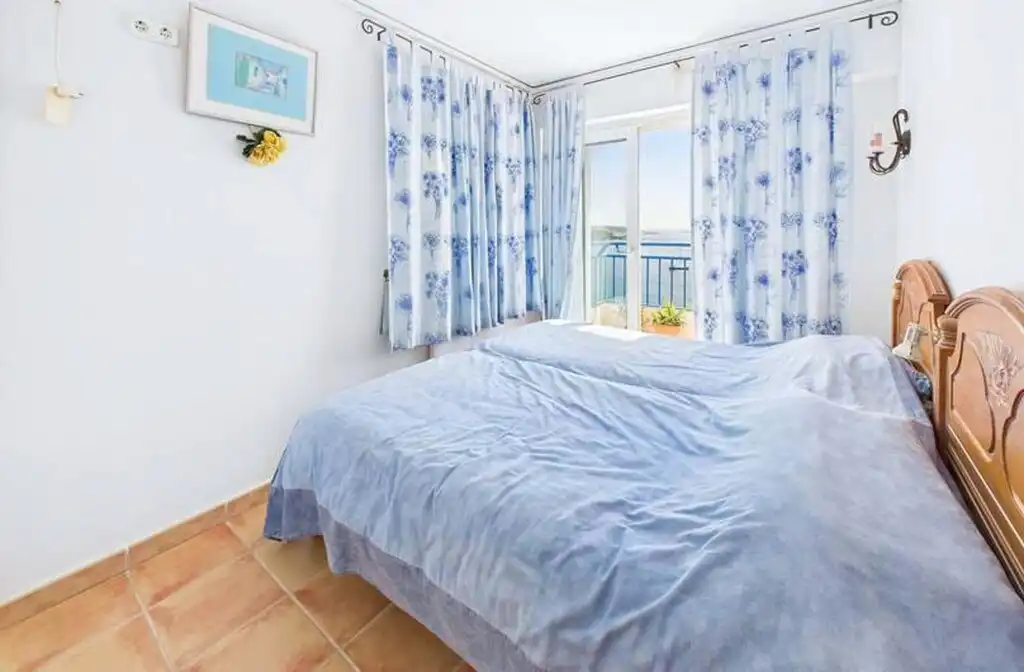 Bedroom of Attic for sale in Calvià  with Air Conditioner, Terrace and Furnished