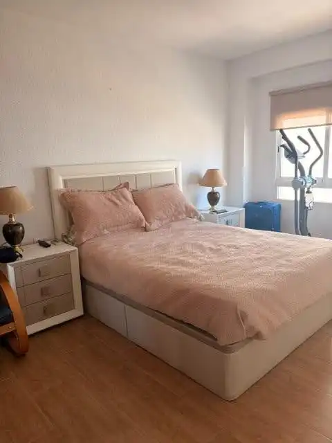 Habitación de Piso en venta en Valencia con Aire acondicionado, Calefacción y Amueblado