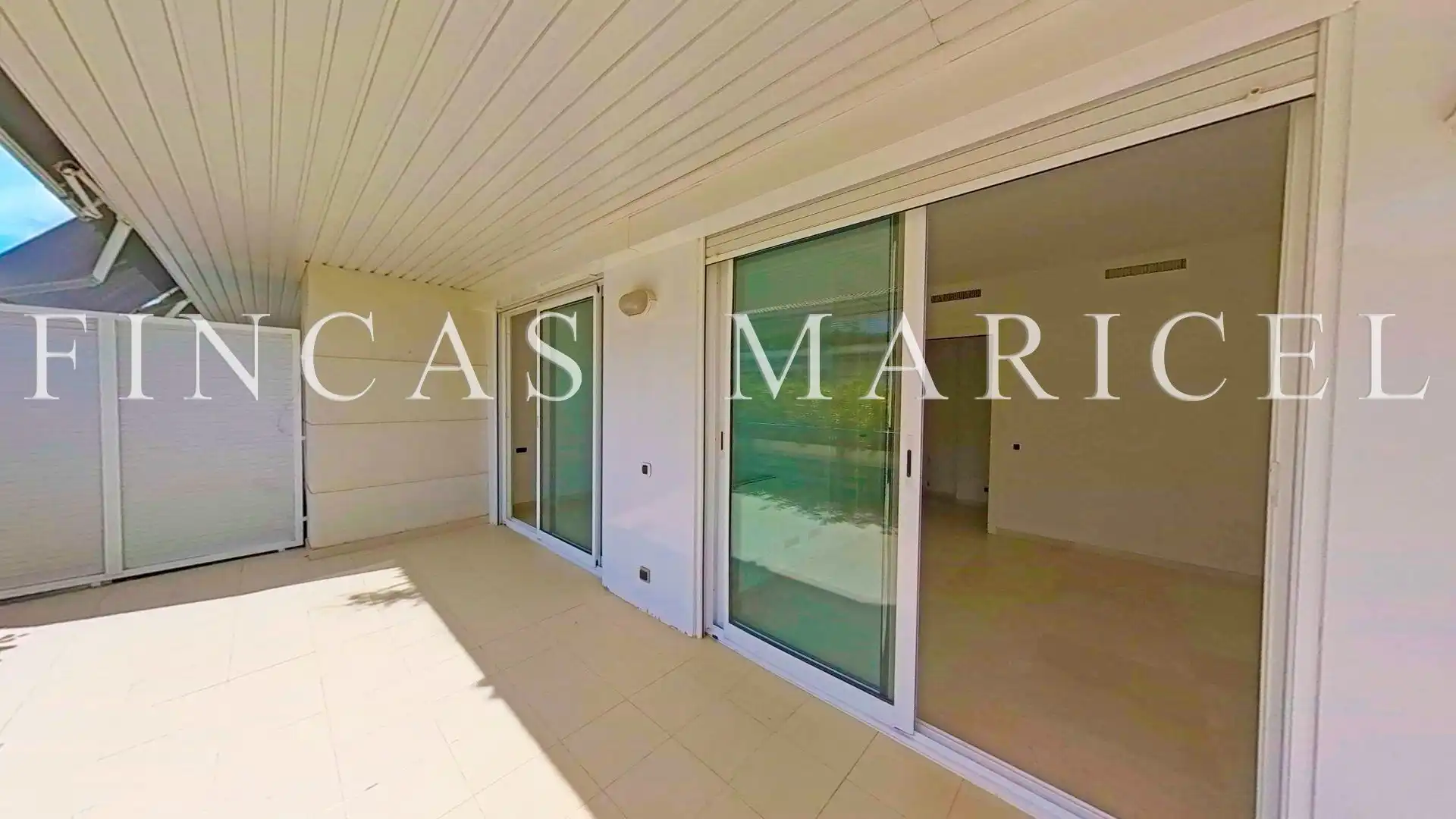 Flat for sale in Can Girona - Terramar - Vinyet