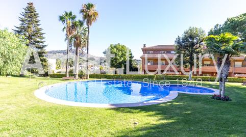 Foto 3 de Casa adosada en venda a Can Solanes de, La Plana - Bellsoleig, Barcelona
