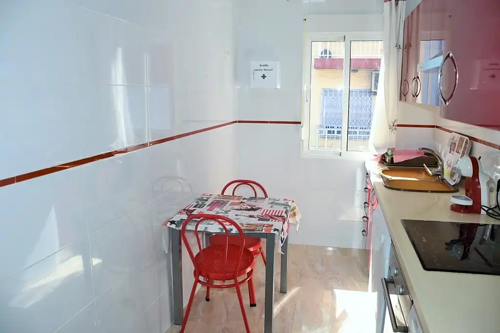 Flat with terrace to rent in Carrer del Pervindre, imagen 4
