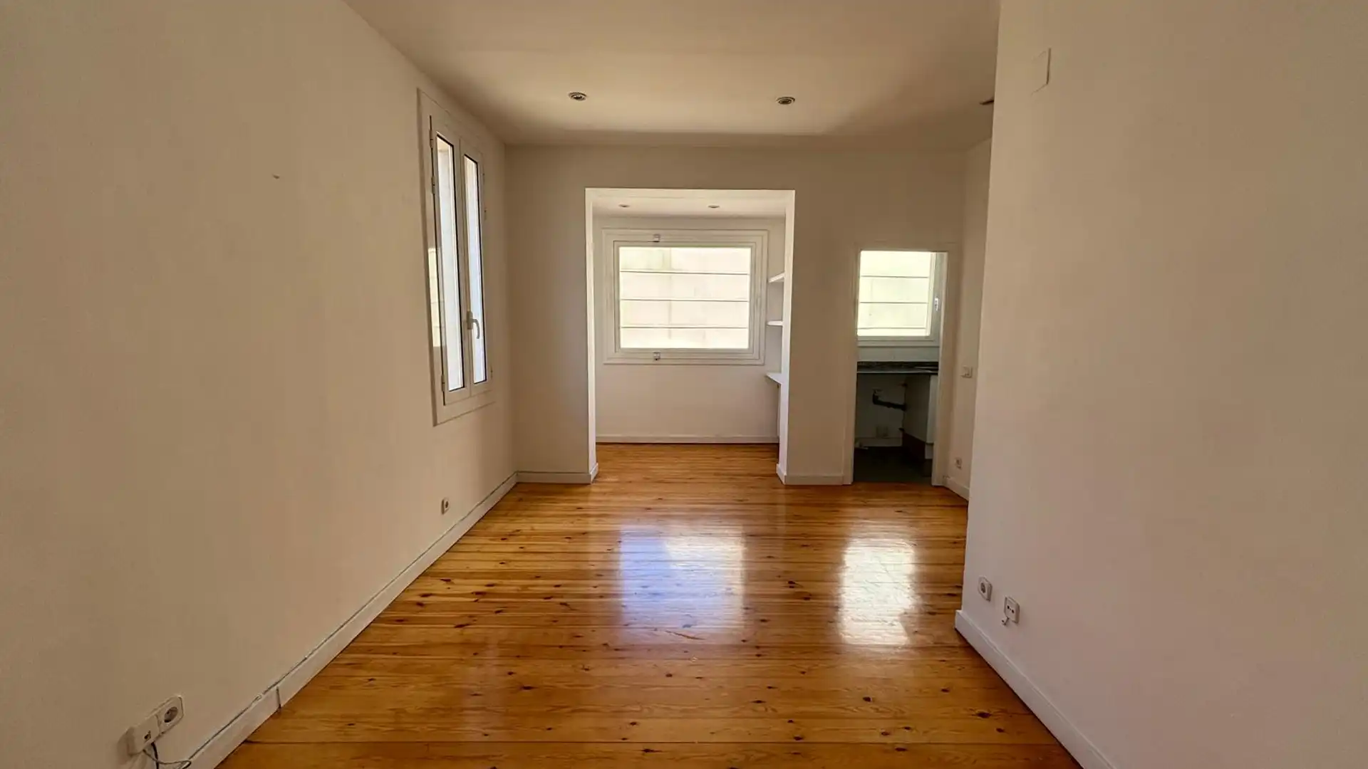 Schlafzimmer von Dachboden zum Verkauf in  Barcelona Capital mit Klimaanlage, Heizung und Parkett