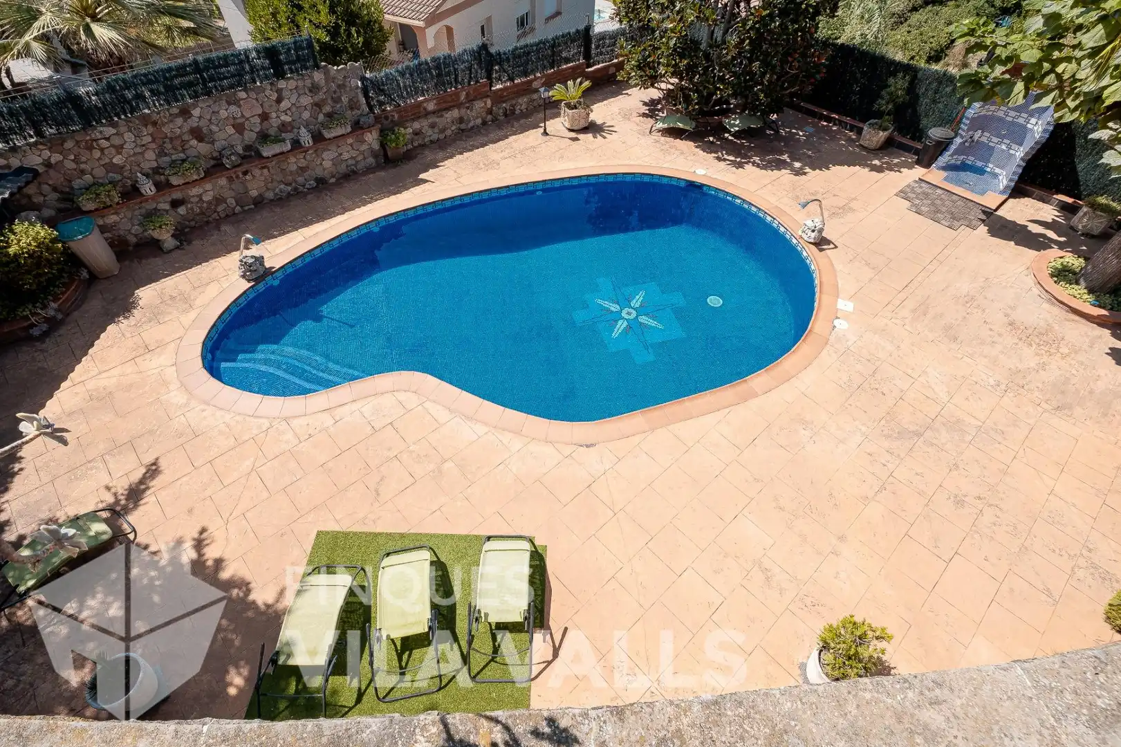 Piscina de Casa o xalet en venda en Caldes de Montbui amb Calefacció, Jardí privat i Terrassa