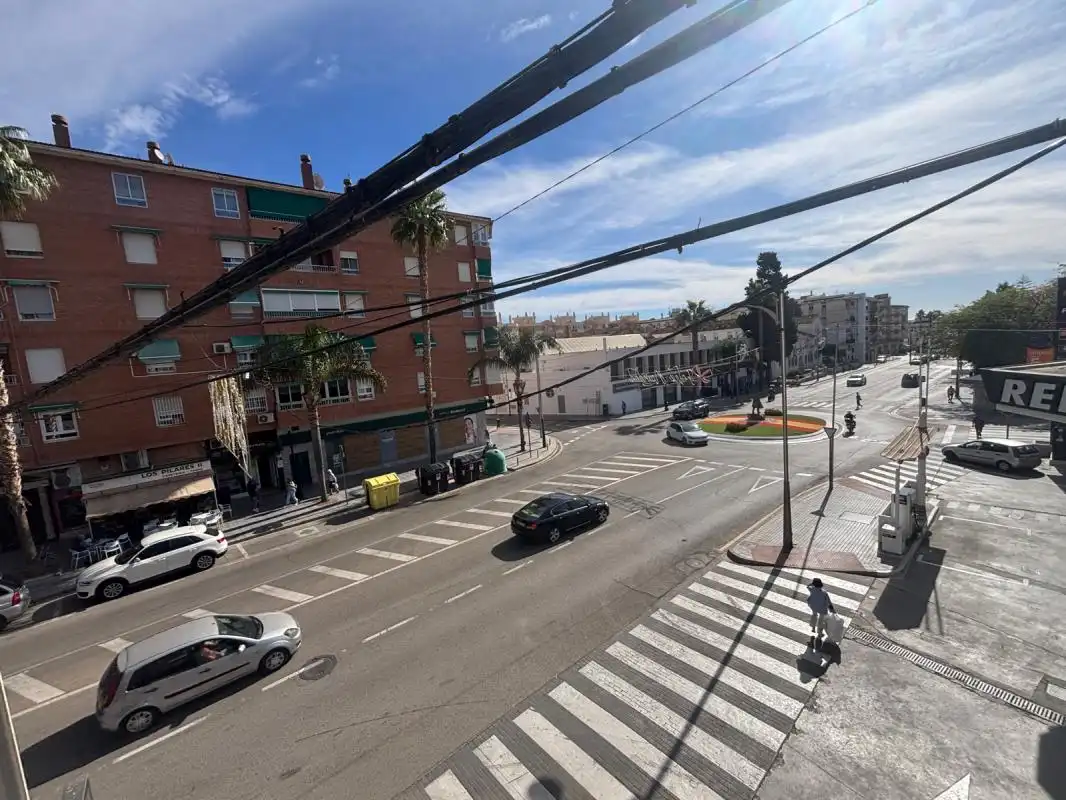 Pis en venda a Av. Vivar Téllez, Hispanidad - Vivar Téllez