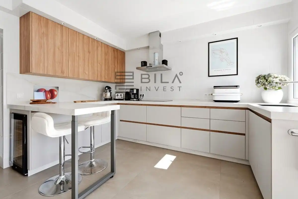 Detached house with pool for sale in Cerros del Aguila, imagen 17