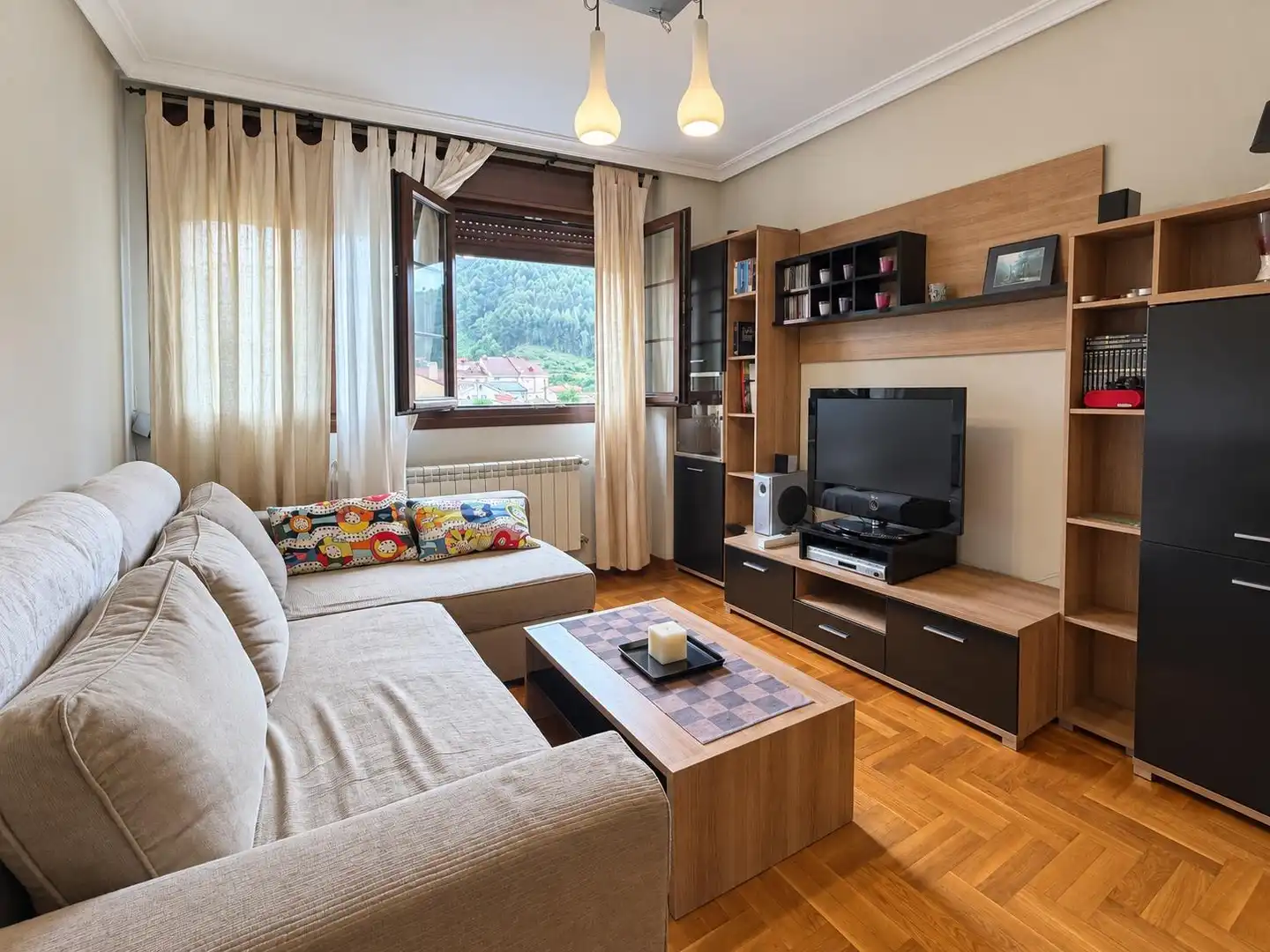 Appartamento con ascensore in vendita a Avenida QUEBRANTOS 48, imagen 4