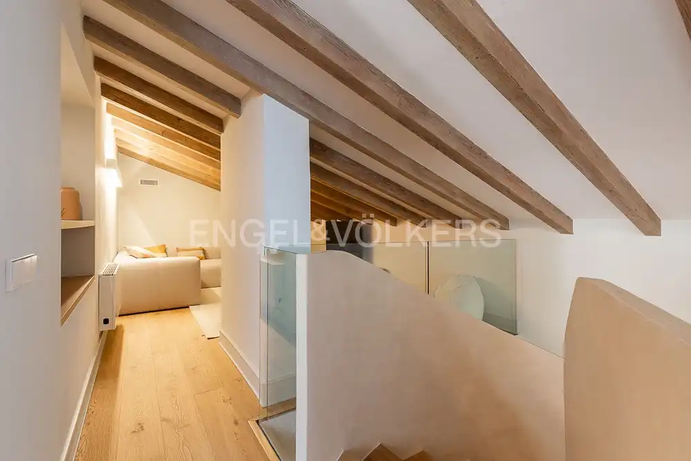 Ático de alquiler en Valencia con Aire acondicionado, Calefacción y Terraza