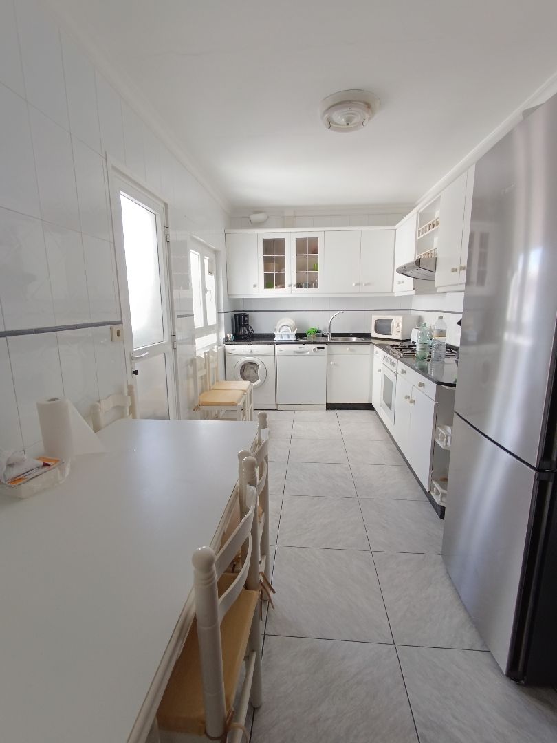 Kitchen of Flat to rent in Pontevedra Capital   with Heating, Parquet flooring and Furnished