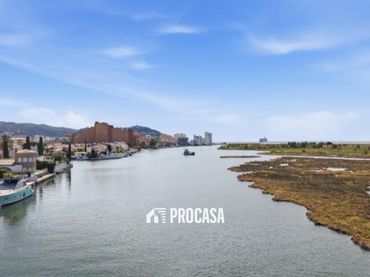 Xalet en venda a FLUVIA