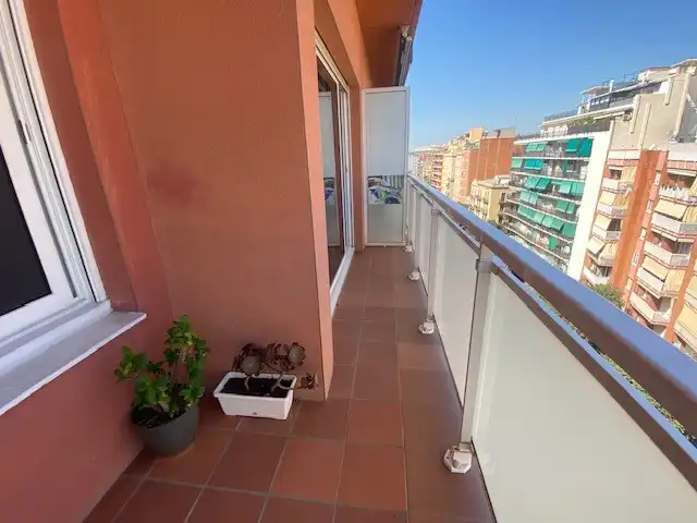 Pis amb terrassa en venda a Avinguda de Madrid, imagen 2