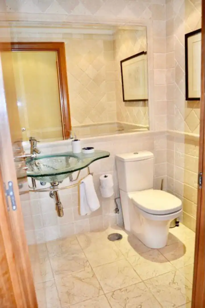 Ground floor for sale in Playa Bajadilla - Puertos