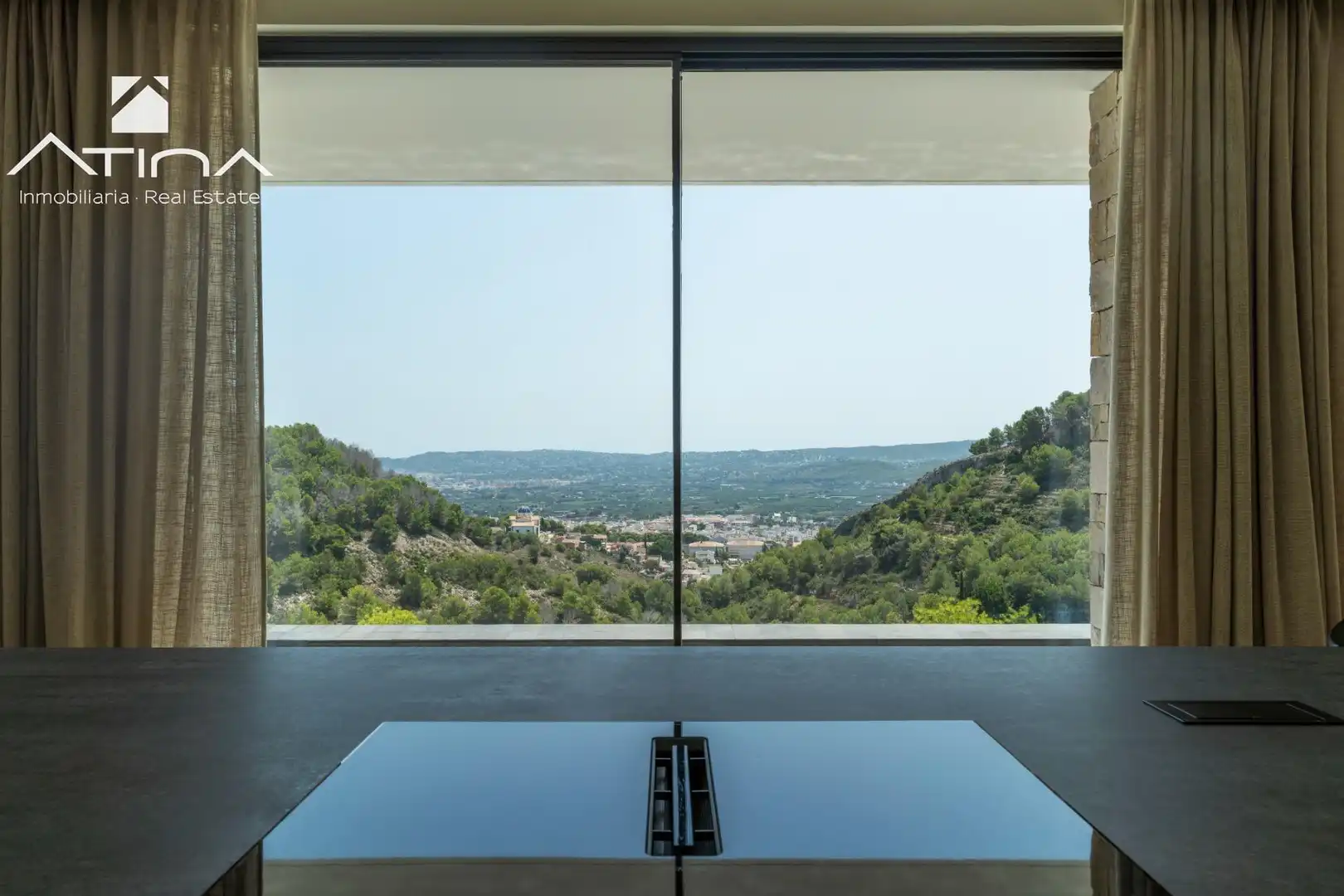 Houses for sale in Jávea / Xàbia  with Air Conditioner, Heating and Private garden