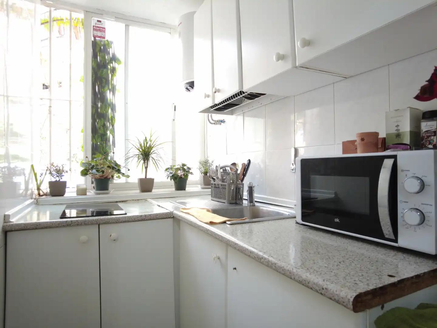 Kitchen of Study for sale in Marbella  with Furnished