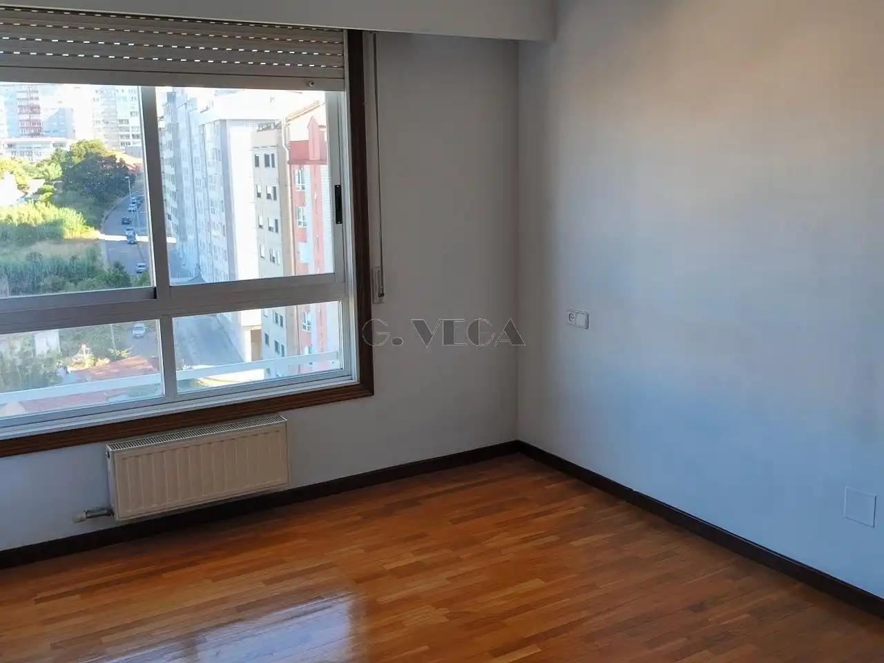 Bedroom of Apartments for rent in Vigo   with Heating and Parquet flooring