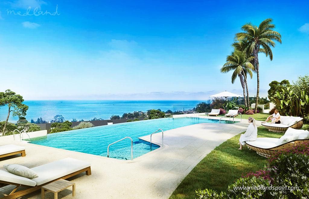 Piscina de Apartament en venda en Benalmádena amb Aire condicionat, Terrassa i Traster