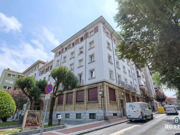 Pis amb ascensor en venda a Lasesarre