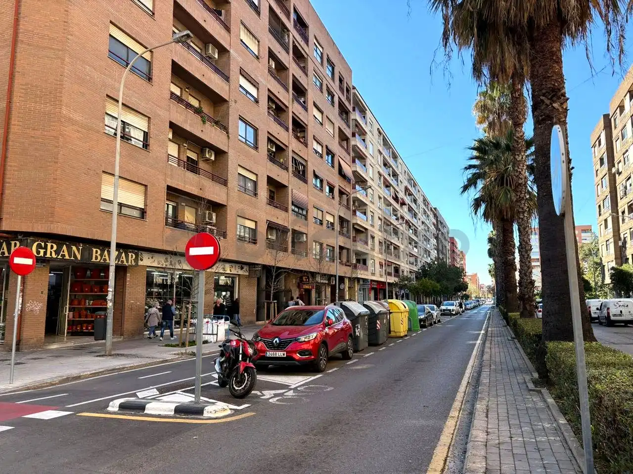 Vista exterior de Local en venta en Valencia