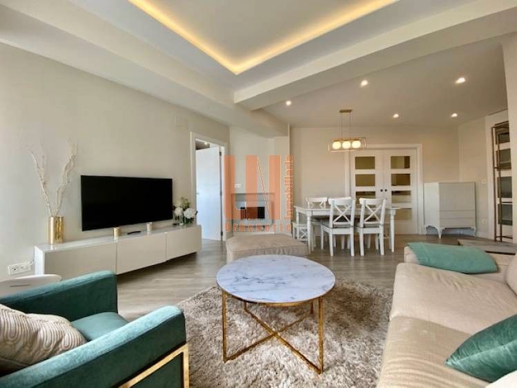 Sala de estar de Piso en venta en A Coruña Capital  con Calefacción, Amueblado y Horno