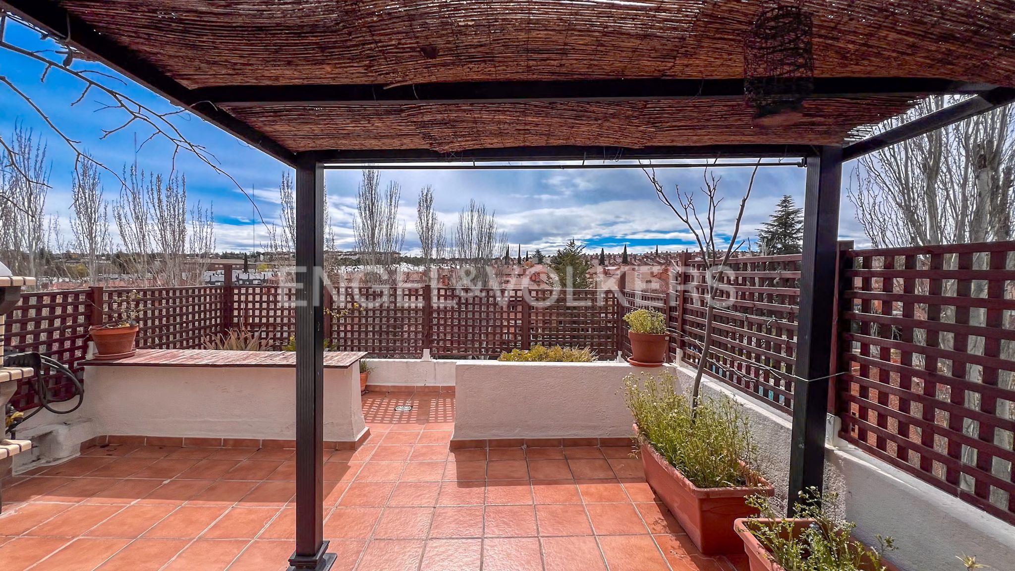 Terrassa de Apartament de lloguer en Las Rozas de Madrid amb Aire condicionat, Calefacció i Jardí privat