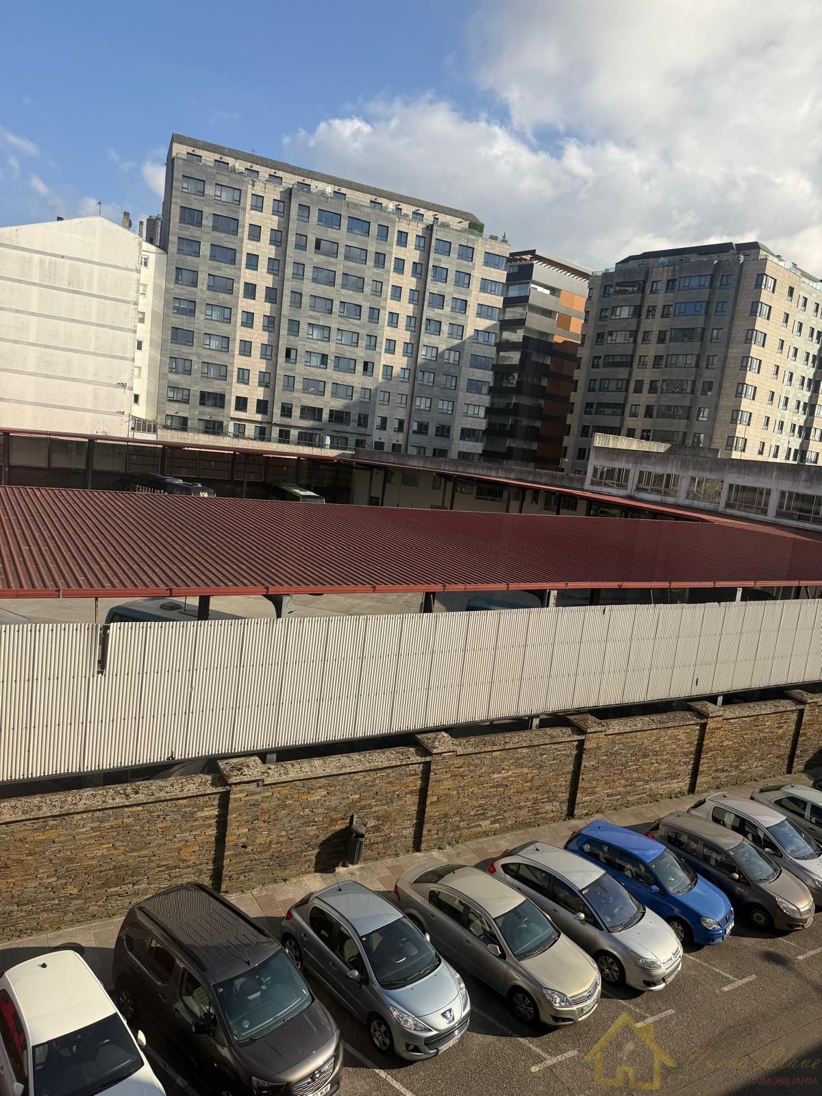 Vista exterior de Pis de lloguer en Lugo Capital amb Calefacció, Terrassa i Moblat