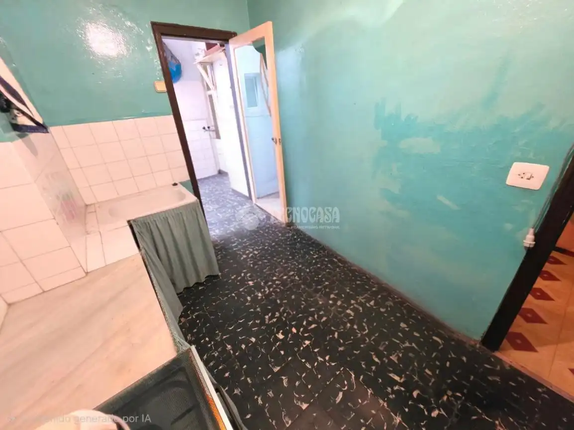 Piso en venta en Santa Coloma de Gramenet con Balcón