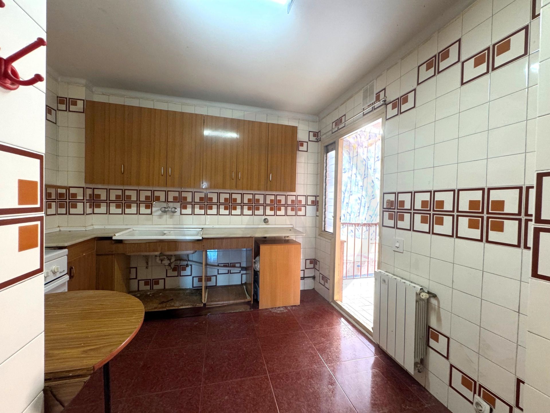 Cocina de Piso en venta en Terrassa con Calefacción, Horno y Balcón