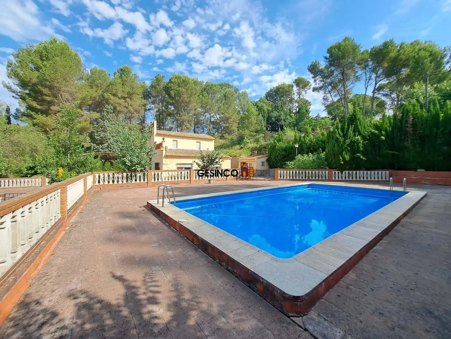Xalet amb terrassa en venda a Xàtiva