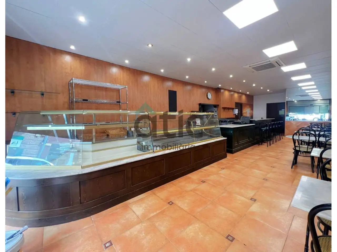 Business premises for sale in Barcelona, imagen 4