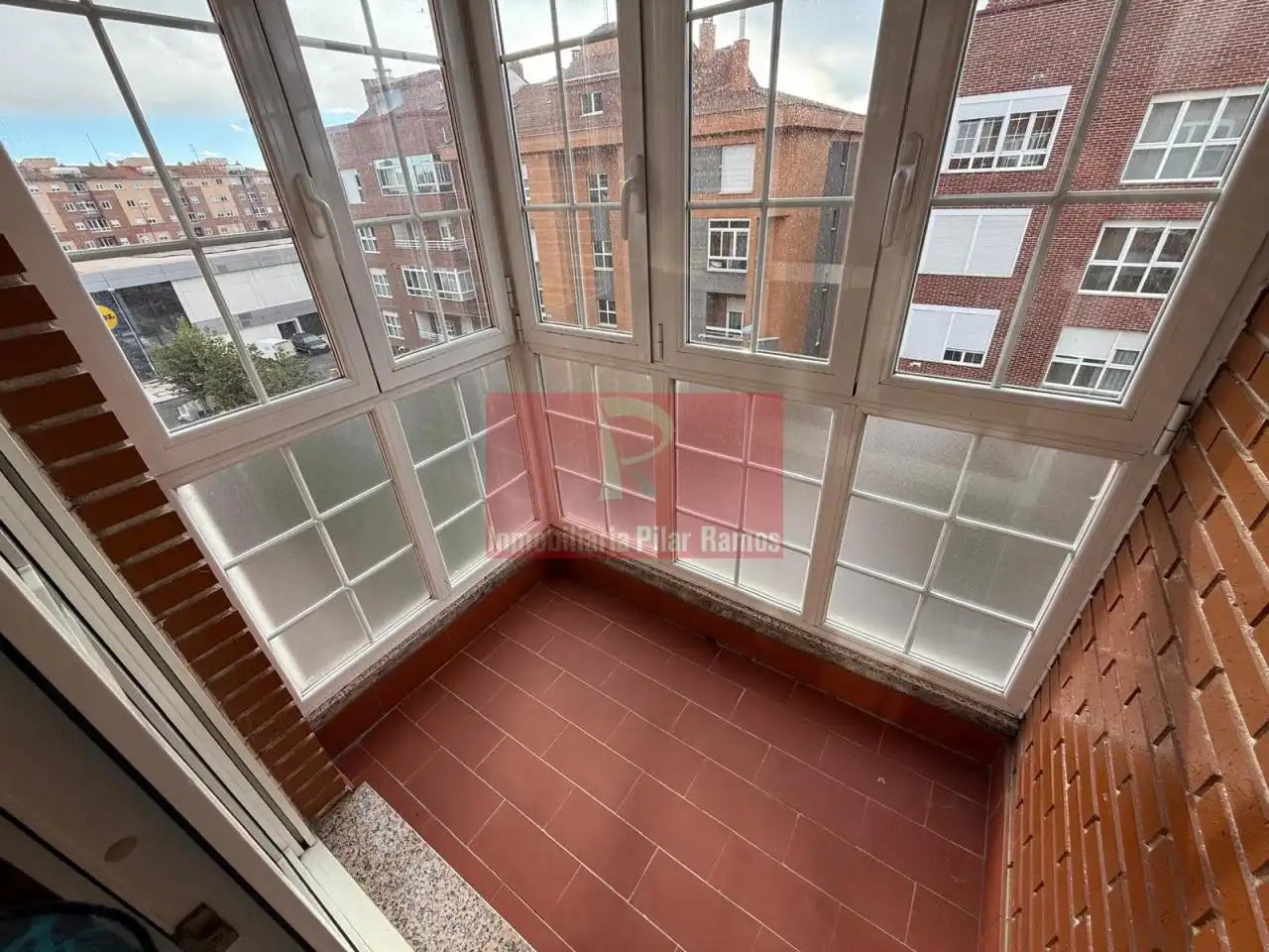 Terraza de Piso en venta en San Andrés del Rabanedo con Calefacción, Parquet y Terraza