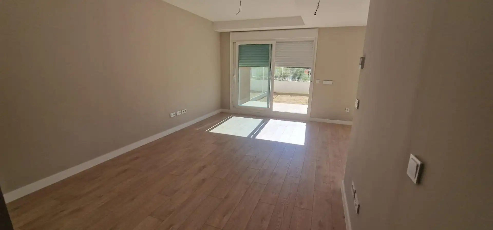 Wohnzimmer von Einfamilien-Reihenhaus zur Miete in Guillena mit Privatgarten, Balkon und Gemeinschaftspool